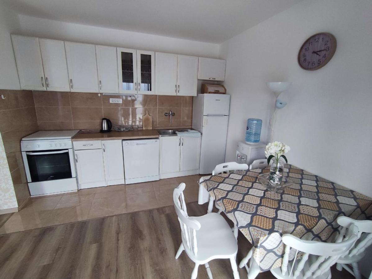 Apartmani Bellami Becici  Bagian luar foto